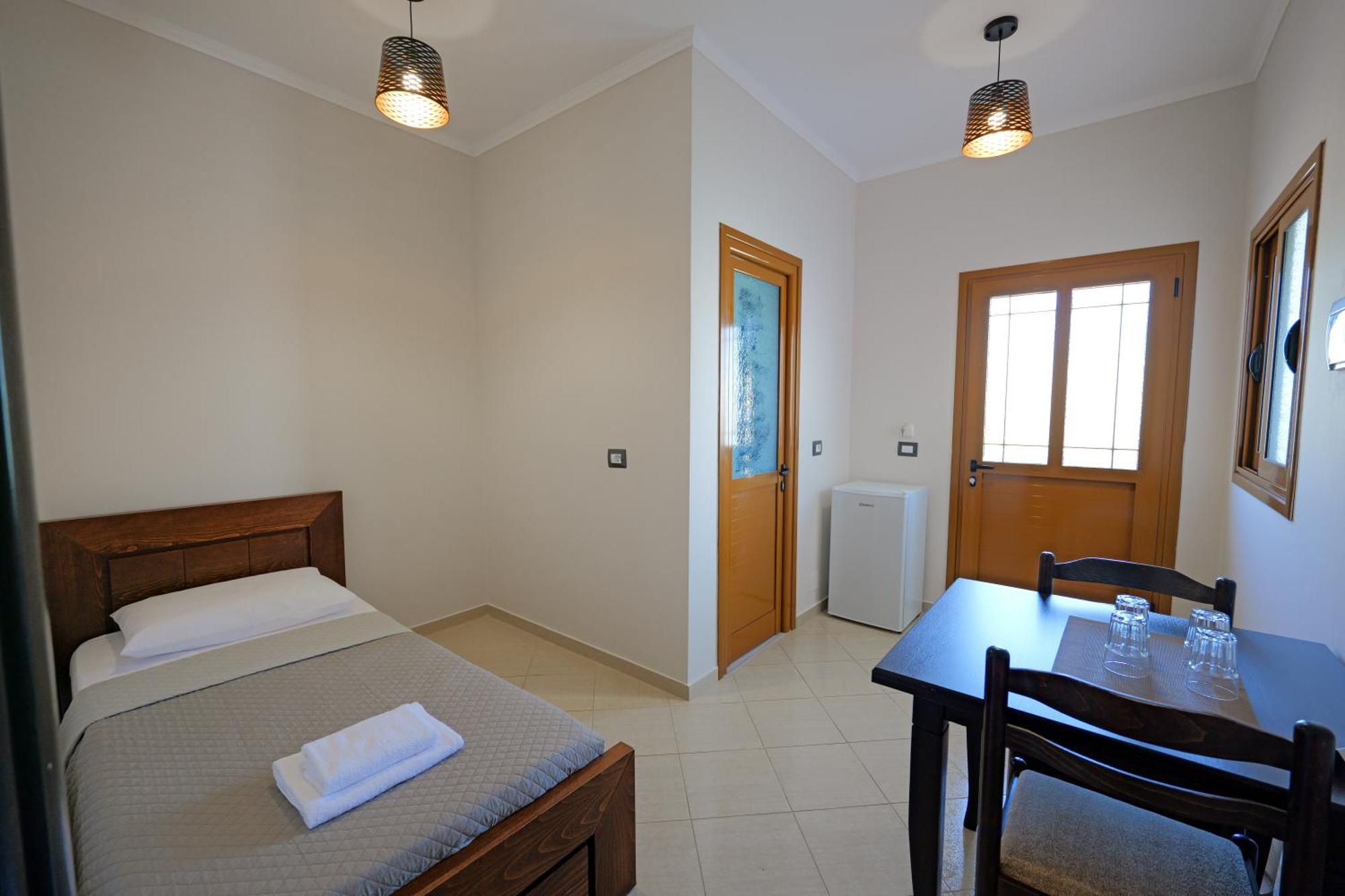 Hotel Deja Vu Ksamil Room photo