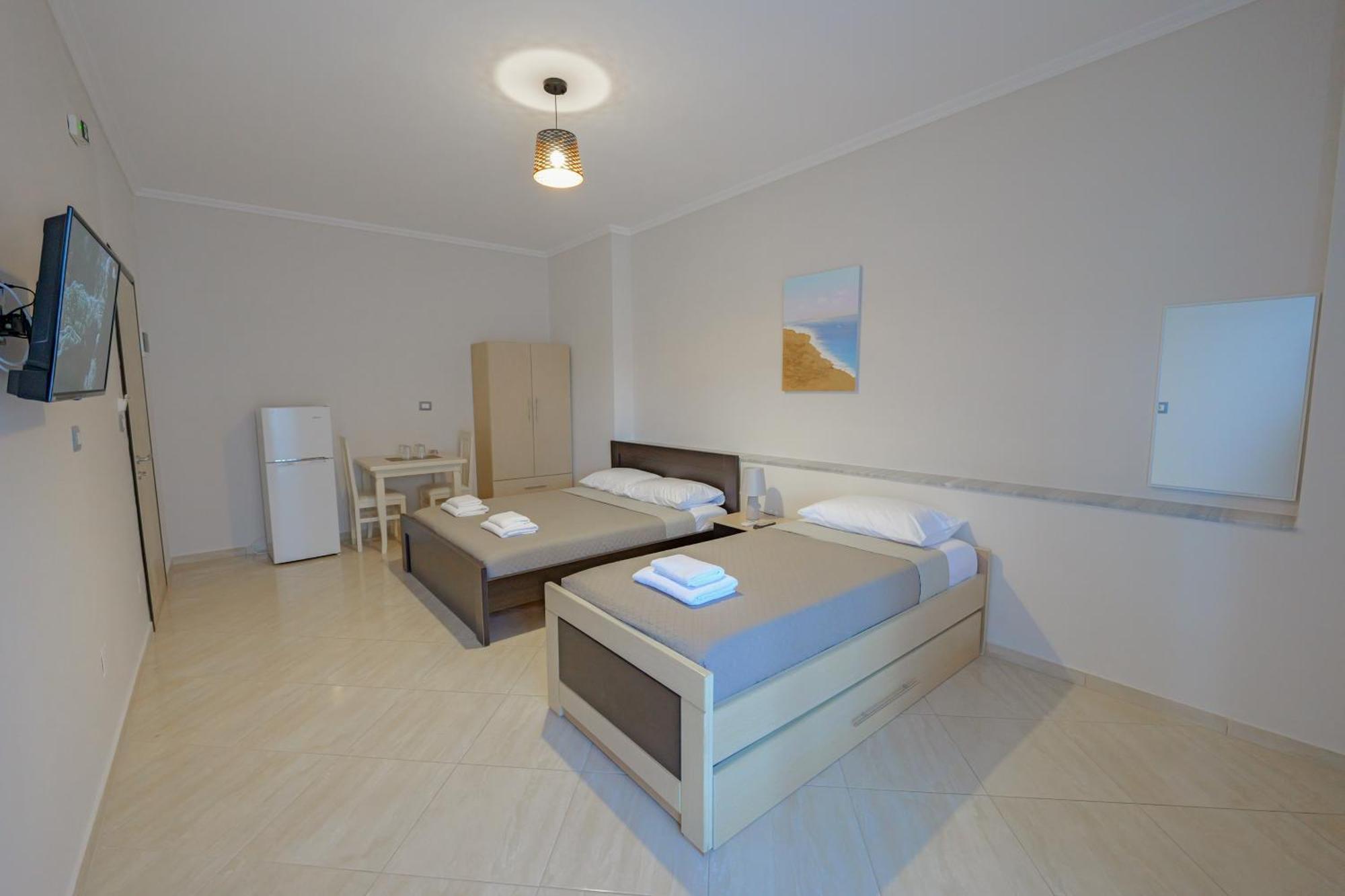 Hotel Deja Vu Ksamil Room photo