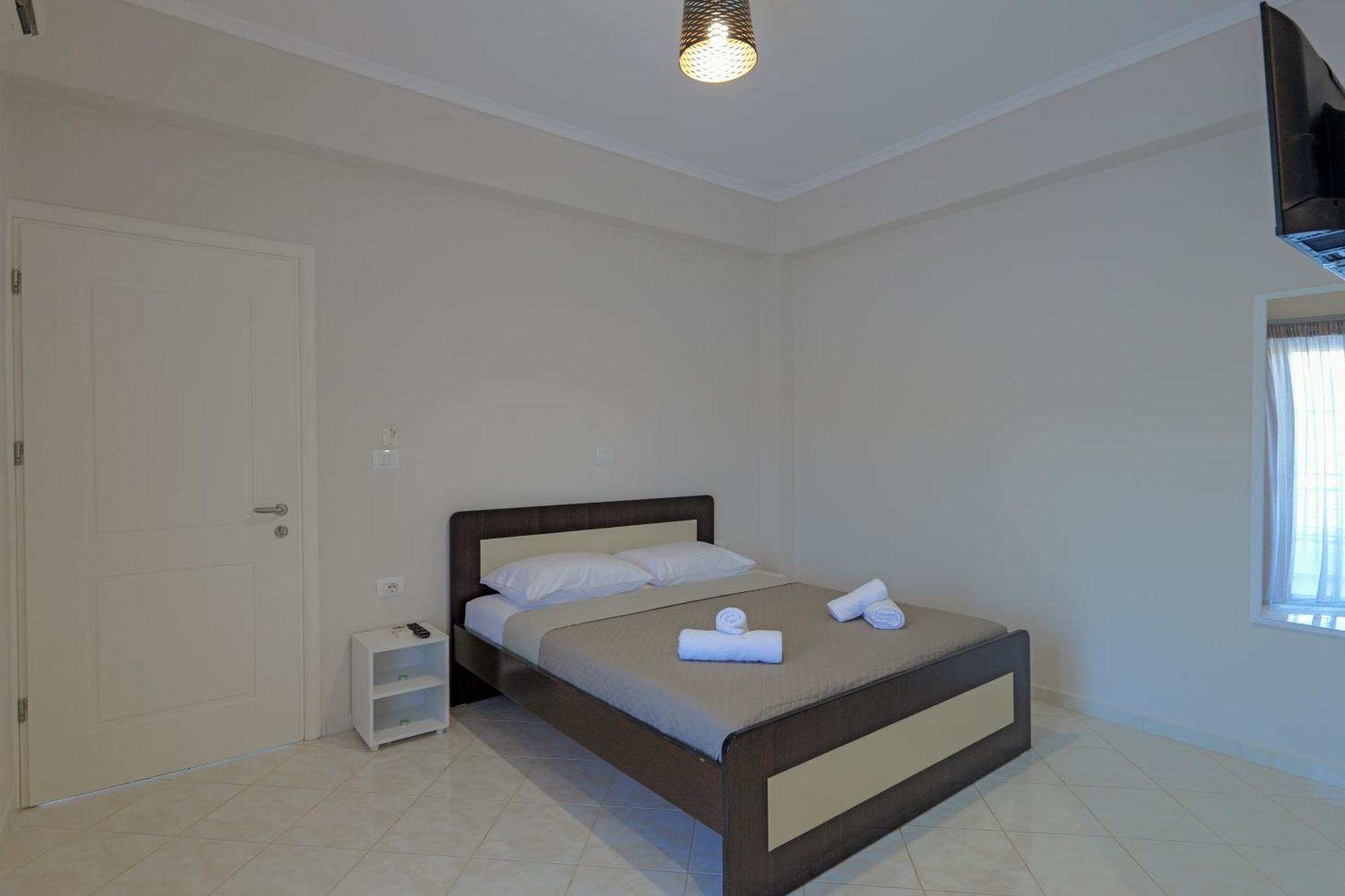 Hotel Deja Vu Ksamil Room photo